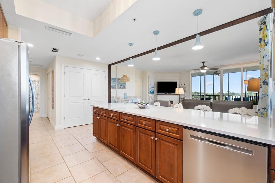 Condo, Multiple Beds (Lost Key A505) | Interior