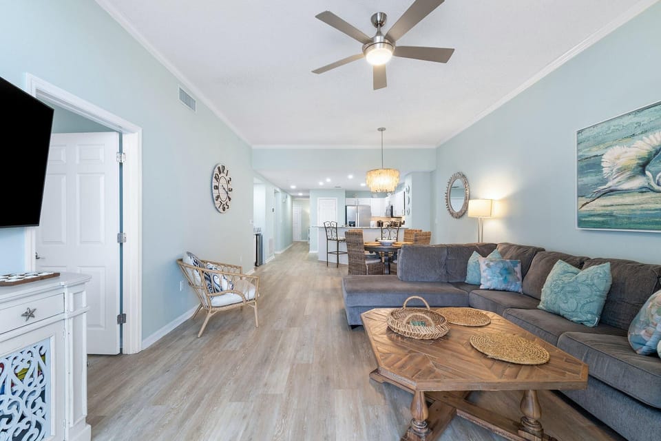 Condo, Multiple Beds (Spanish Key 105) | Living area | TV