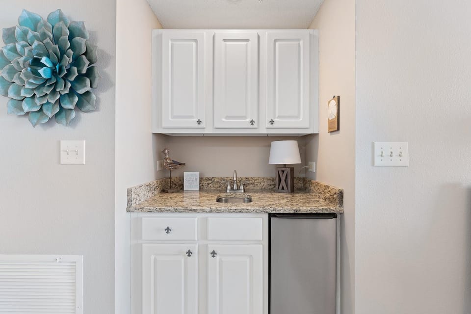 Condo, Multiple Beds (Spanish Key 209) | Interior
