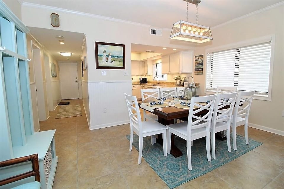 Condo, Multiple Beds (Shipwatch A201) | Dining