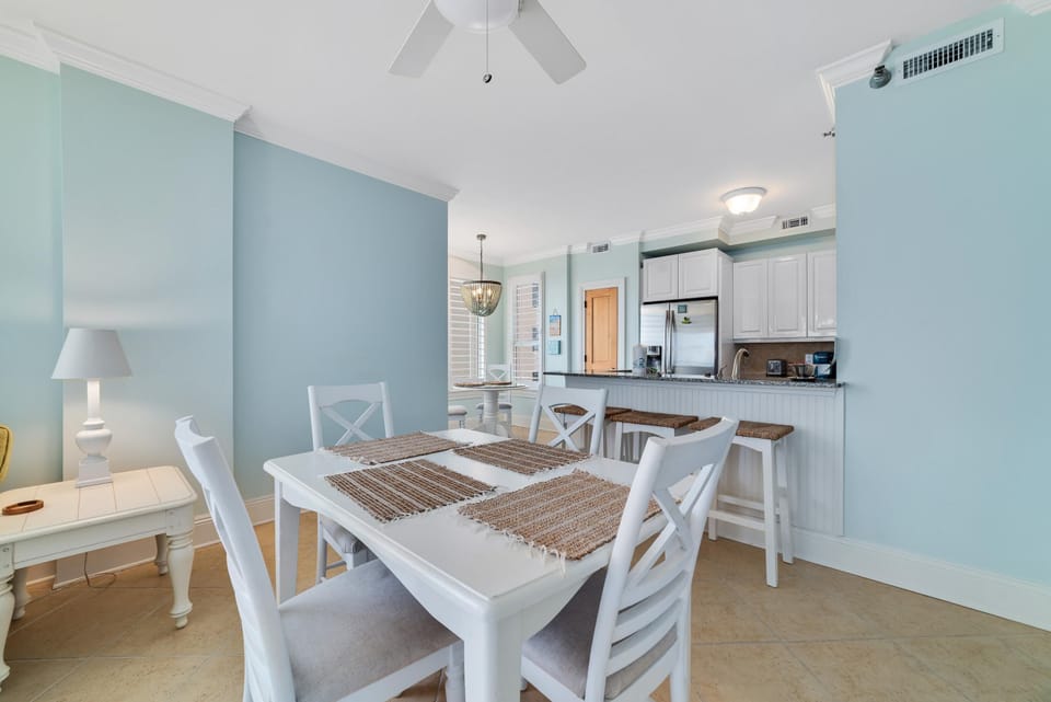 Condo, Multiple Beds (Beach Colony West 8D) | Dining