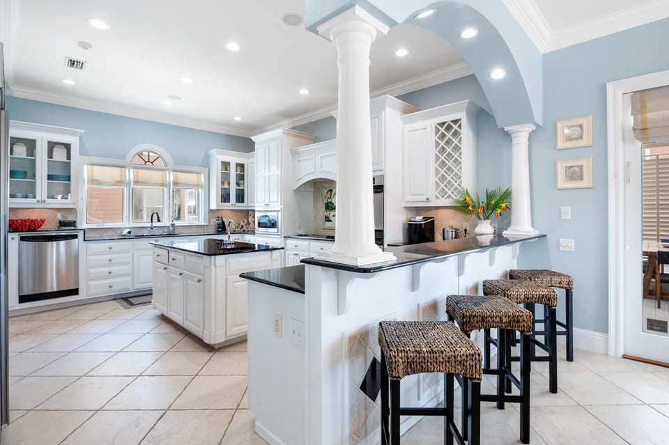 House, Multiple Beds (Whispering Palms Beach House) | Private kitchen | Oven, toaster, paper towels