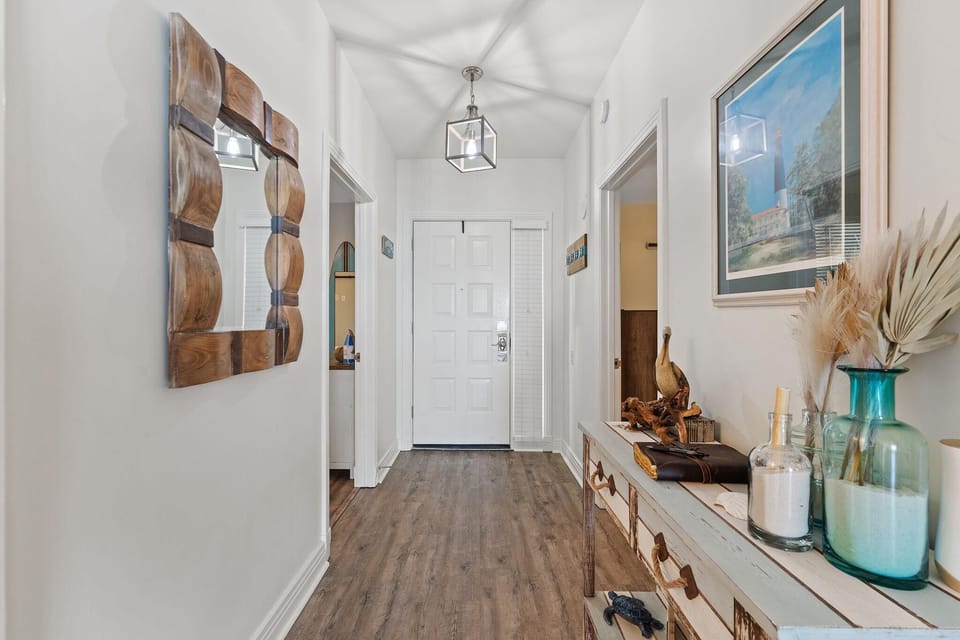 Condo, Multiple Beds (Beach Colony East 17B-Penthouse) | Interior