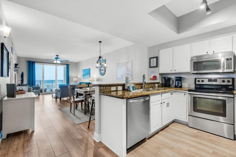 Condo, Multiple Beds (Ariel Dunes I 1609) | Private kitchen | Oven, toaster