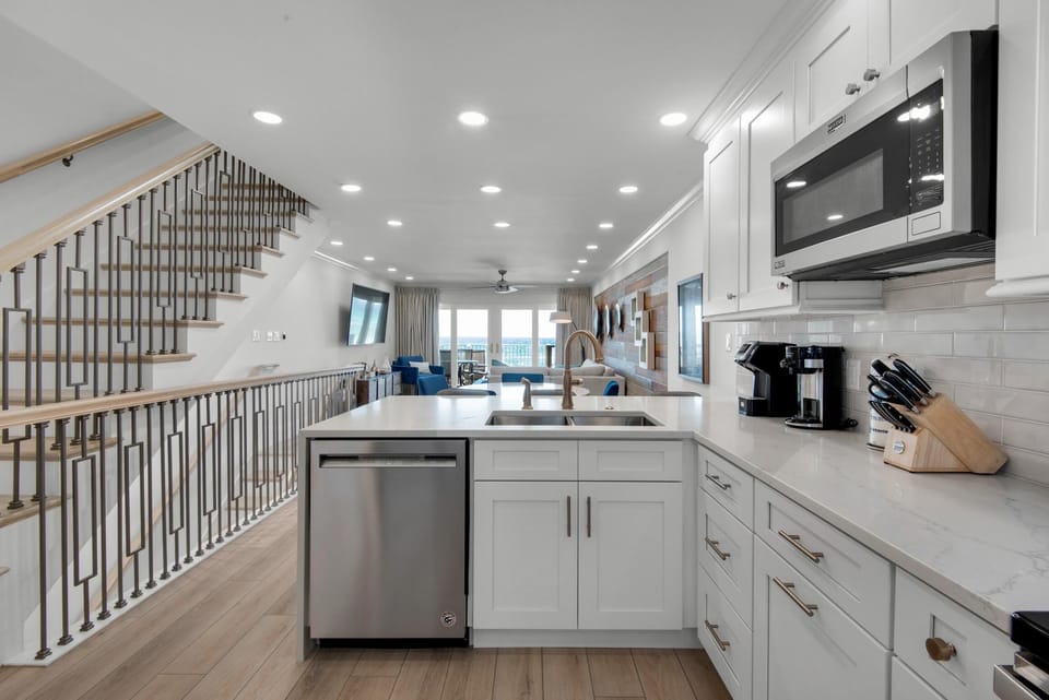 House, Multiple Beds (Sand Dollar Townhome #16- Sukoon Vill) | Private kitchen | Oven, toaster