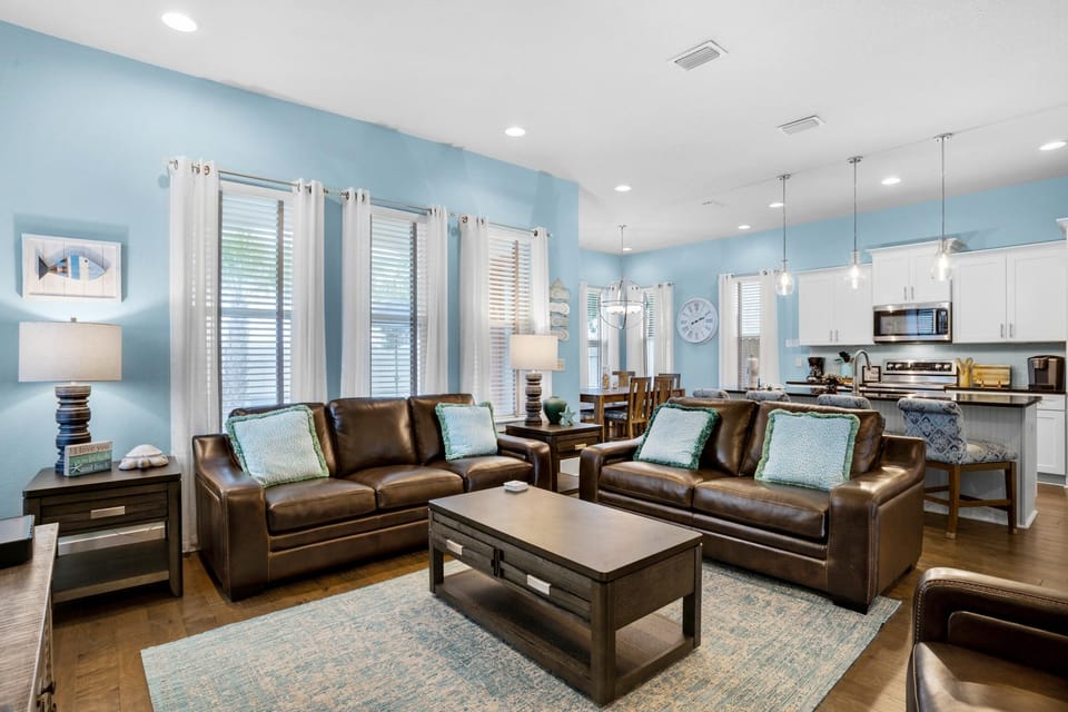 House, Multiple Beds (Splash Pad) | Living area | TV