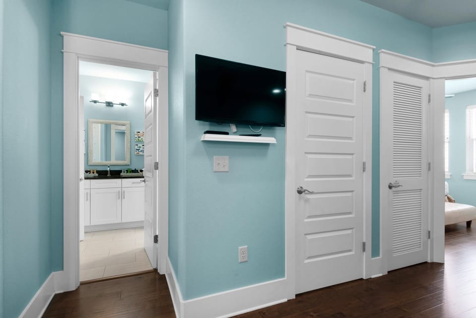 House, Multiple Beds (Splash Pad) | Interior