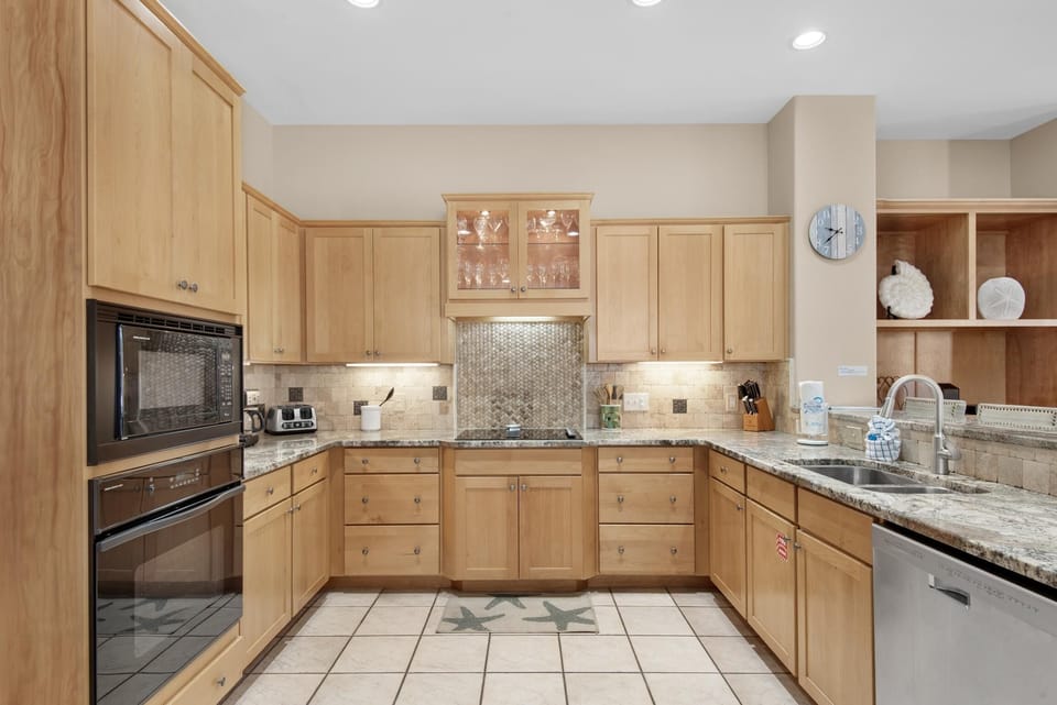 House, Multiple Beds (Bonaire Retreat) | Private kitchen | Oven, toaster