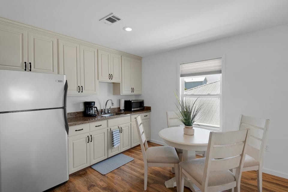 House, Multiple Beds (Grayton Escape) | Private kitchen | Oven, toaster