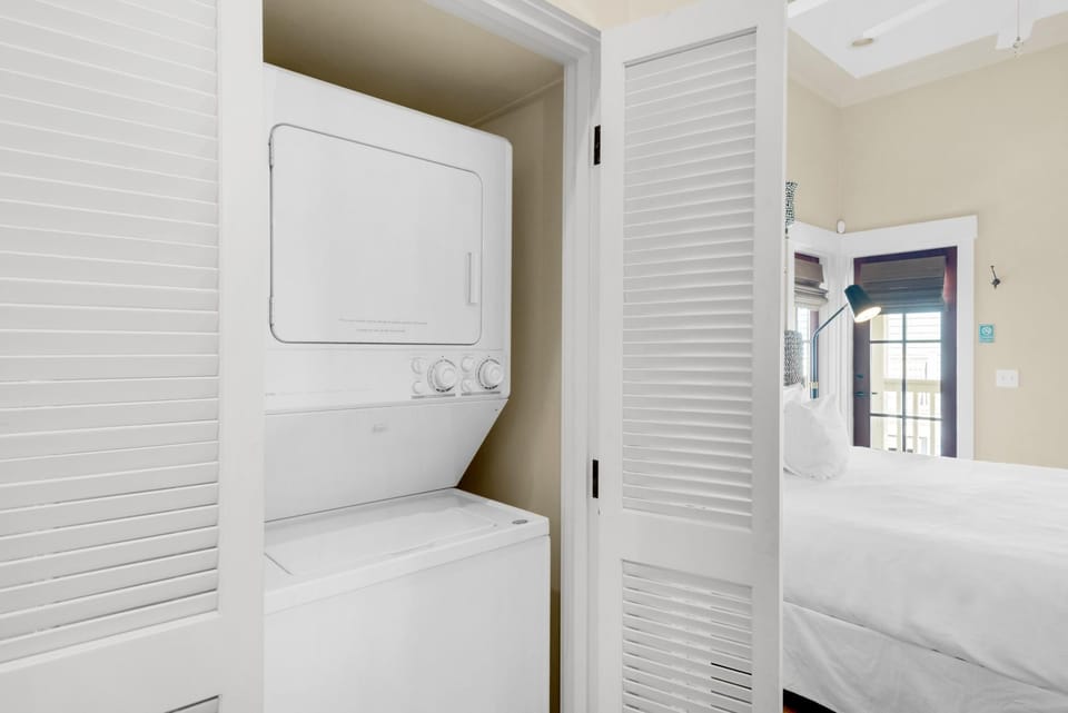 House, 1 King Bed with Sofa bed (Sunsets at Rosemary Carriage House) | 1 bedroom, WiFi