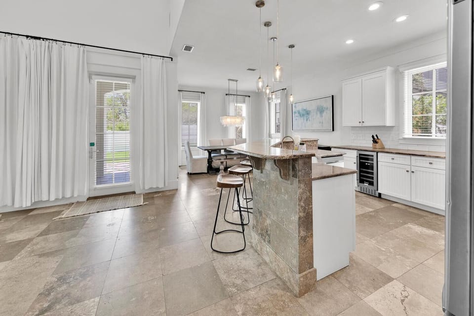 House, Multiple Beds (Casa del Mar) | Private kitchen | Oven, toaster