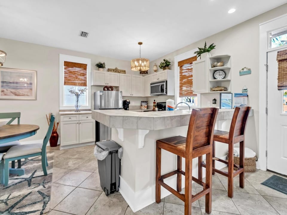 House, Multiple Beds (Blue Sky Bungalow 156) | Private kitchen | Oven, toaster