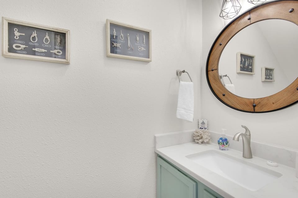 Sandprints A4 Apartment in Miramar Beach