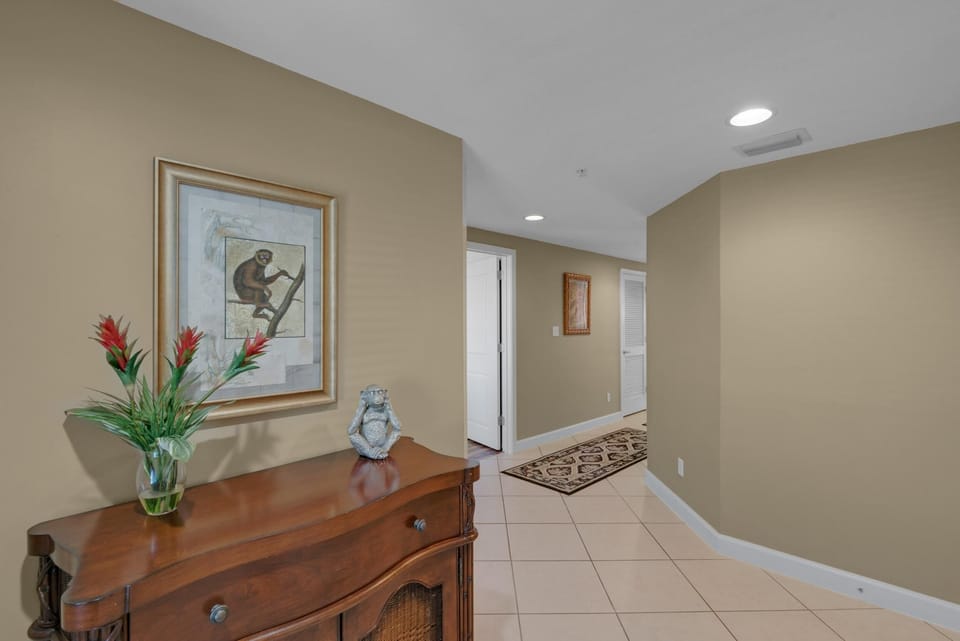 Condo, Multiple Beds (Grandview East 401) | Interior