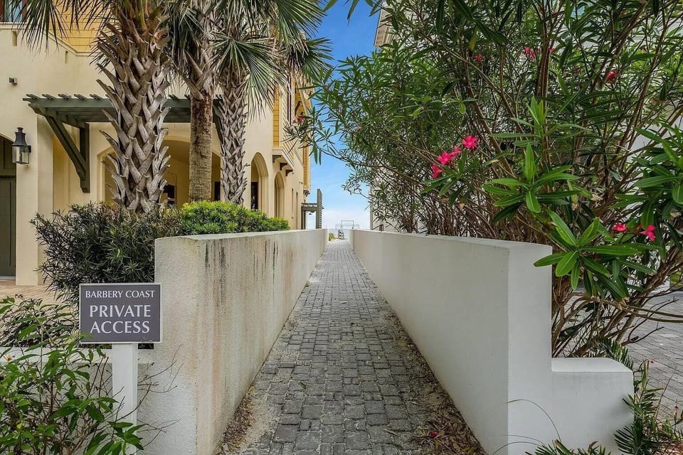 House, Multiple Beds (Churchill Dunes) | Property grounds