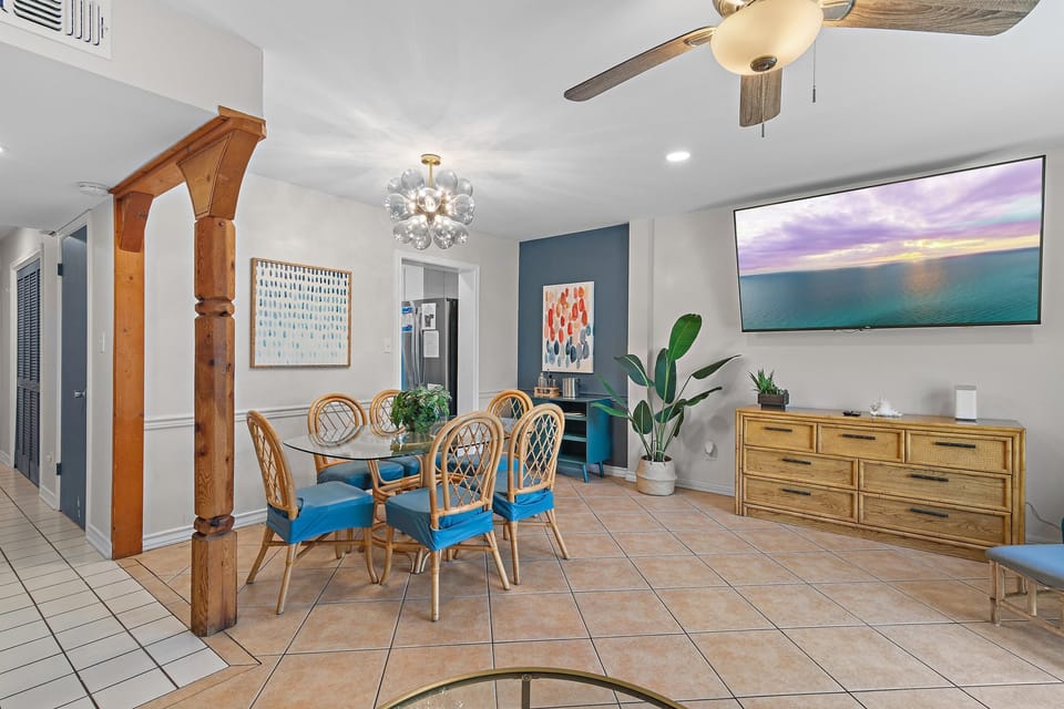 House, Multiple Beds (SouthBay by the Gulf #122 - Salty Paw) | Dining