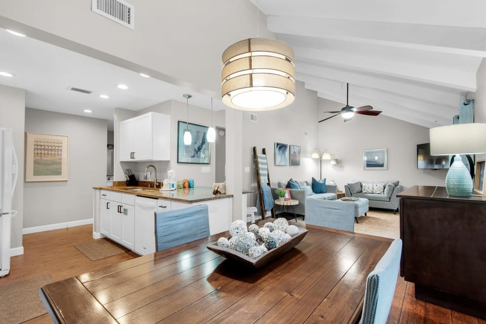 Condo, Multiple Beds (Sweet Magnolia) | Interior