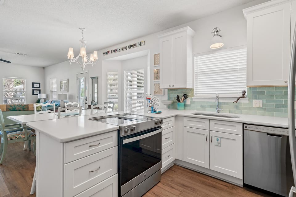 House, Multiple Beds (Our Summer House) | Private kitchen | Oven, toaster