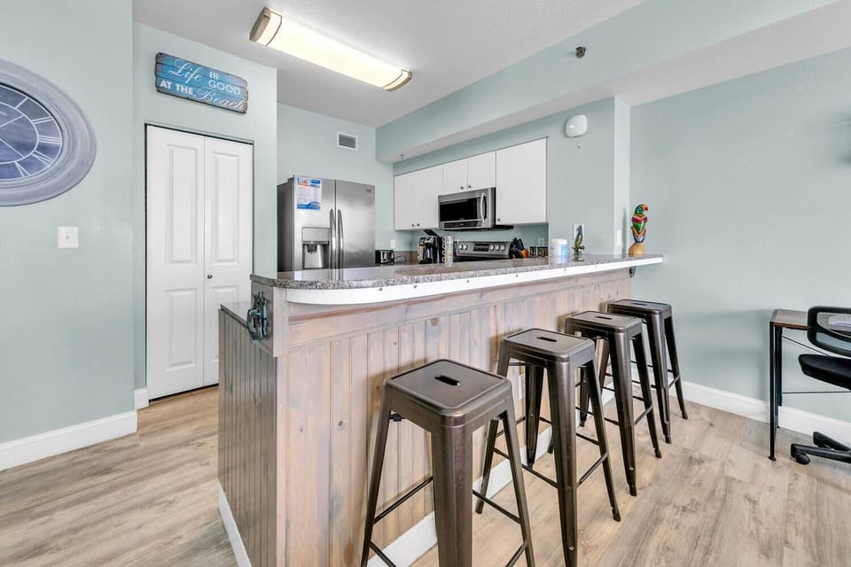 Condo, Multiple Beds (Shores of Panama 830) | Private kitchen | Oven, toaster