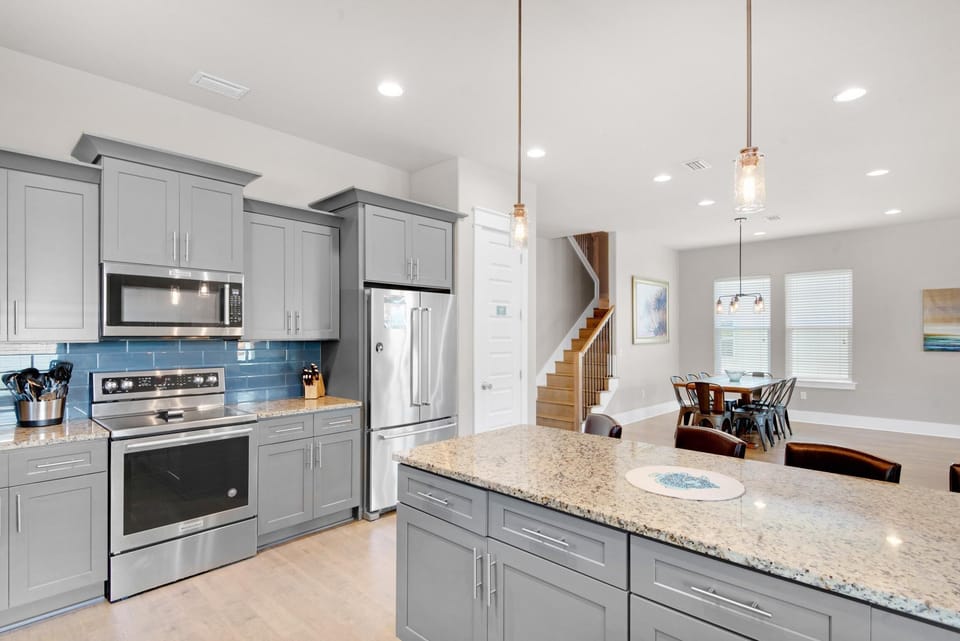 House, Multiple Beds (The Heidi-way) | Private kitchen | Oven, toaster
