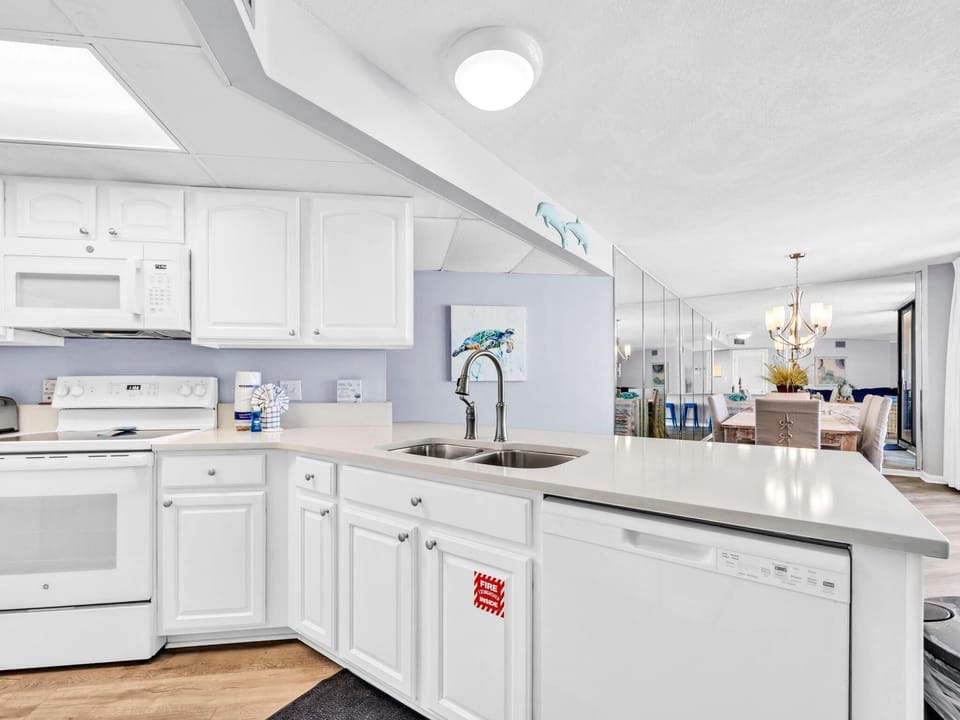 Condo, Multiple Beds (Aquavista 202E) | Private kitchen | Oven, toaster