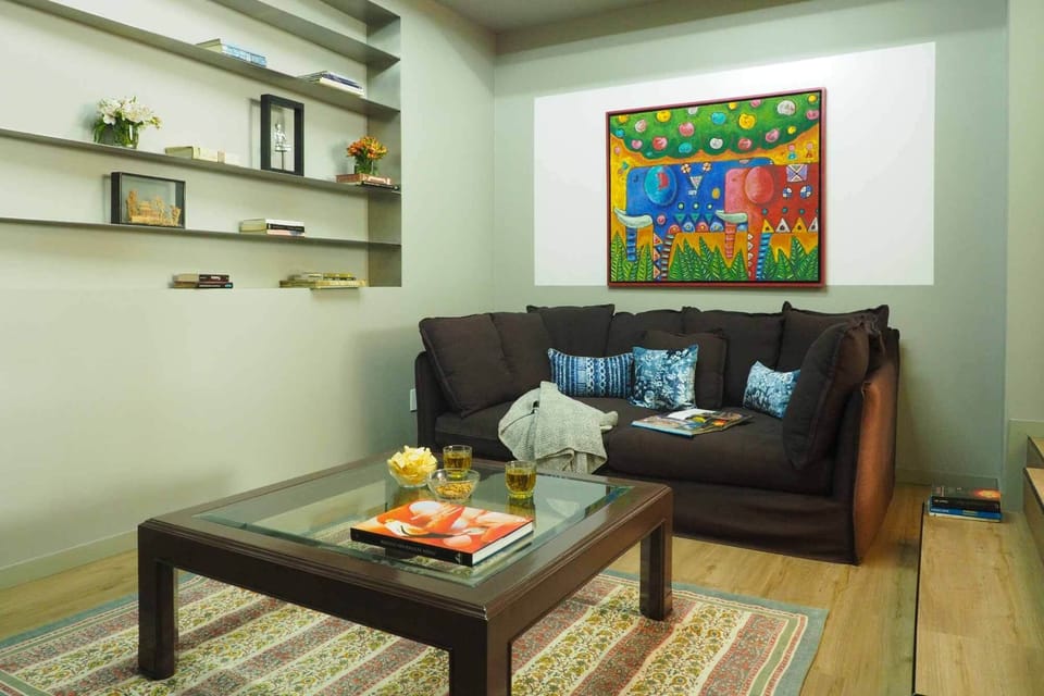 Basic Apartment | Television