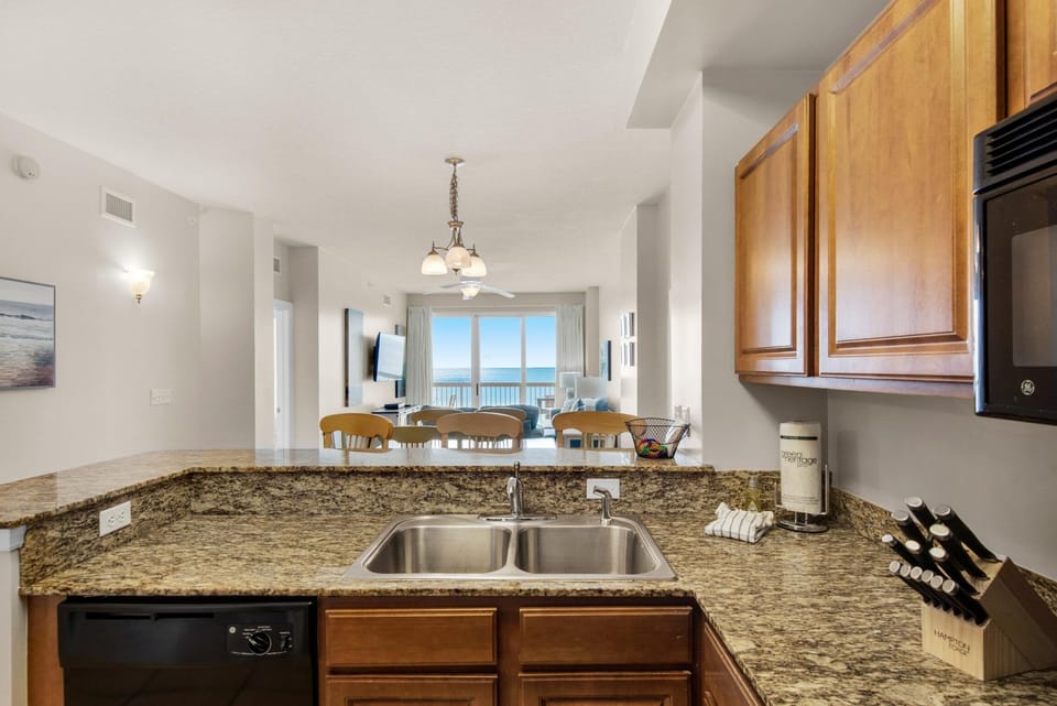 Condo, Multiple Beds (Sunrise Beach 903) | Private kitchen | Oven, toaster