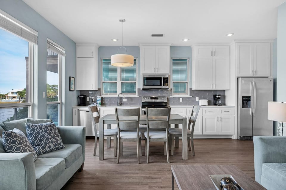 Condo, 1 King Bed with Sofa bed (Destiny Beach Villas #20B) | Private kitchen | Oven, toaster