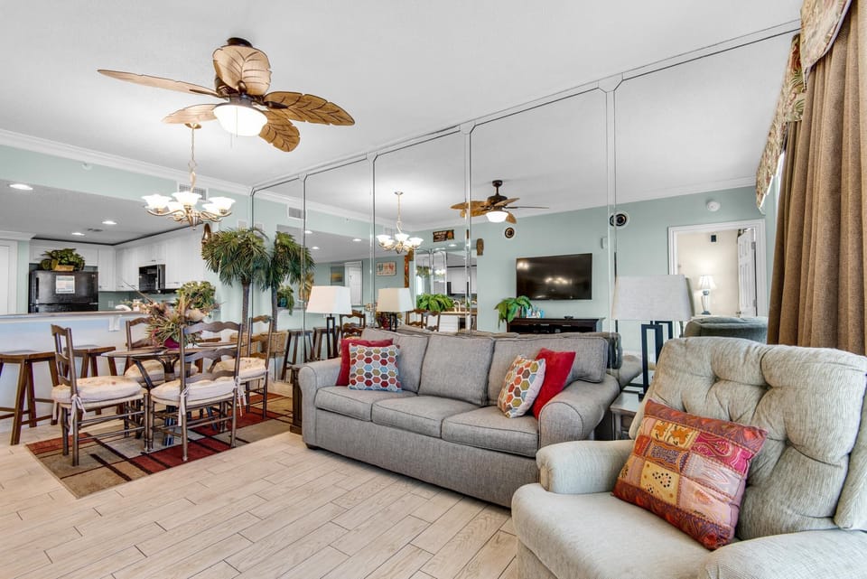 Condo, Multiple Beds (Majestic Beach Towers 2-1305) | Living area | TV
