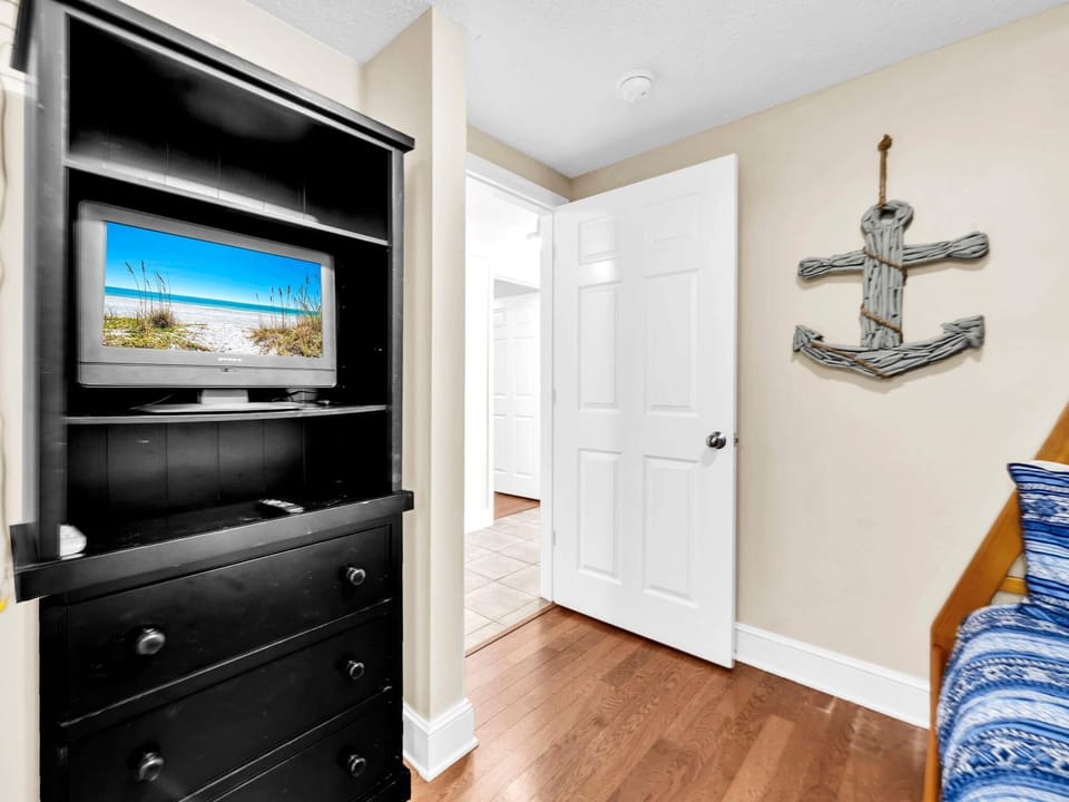 Condo, Multiple Beds (Majestic Beach Towers 1-1701) | Interior