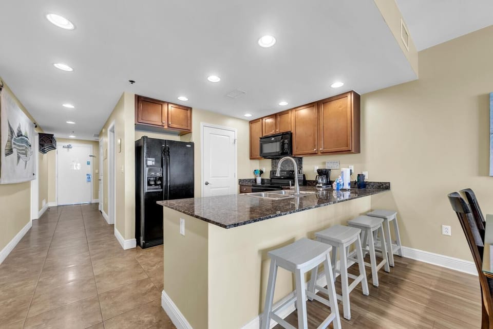 Condo, Multiple Beds (Sterling Breeze 1204) | Private kitchen | Oven, toaster