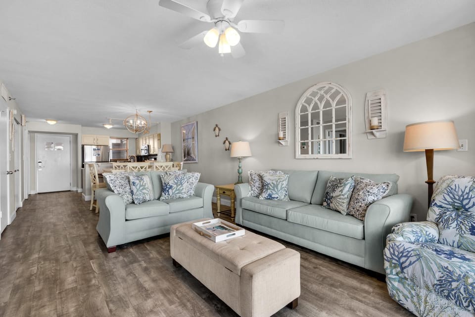 Condo, 1 King Bed with Sofa bed (Magnolia House #510- Gone Gulfin') | Living area | TV