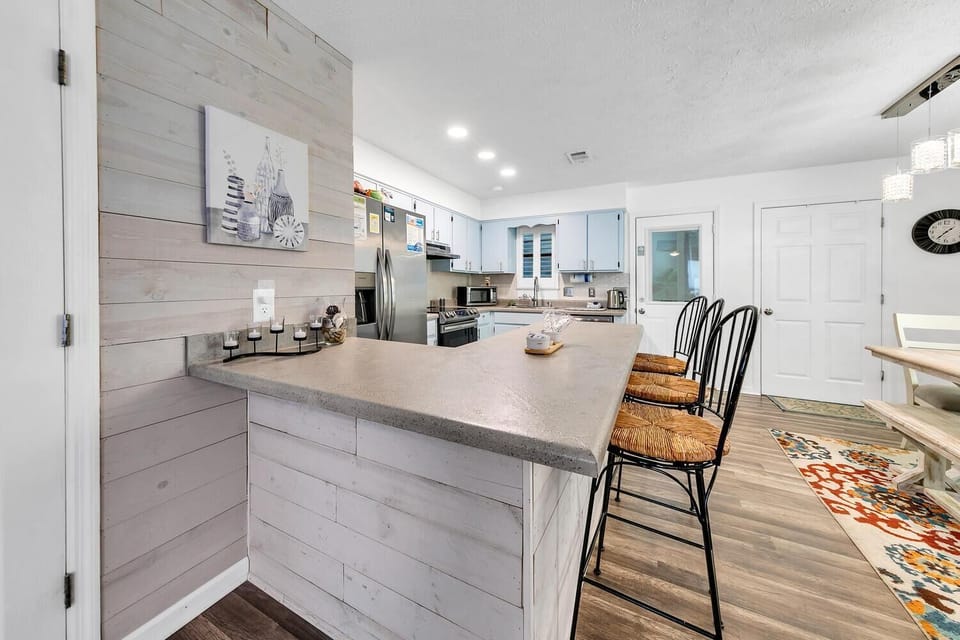 House, Multiple Beds (Sand Castles West T8) | Private kitchen | Oven, toaster