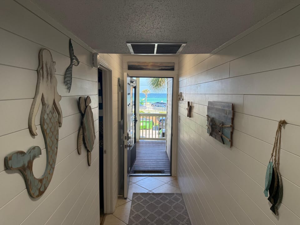Condo, Multiple Beds (Seascape Villas 148- Vacay with a Vie) | Interior