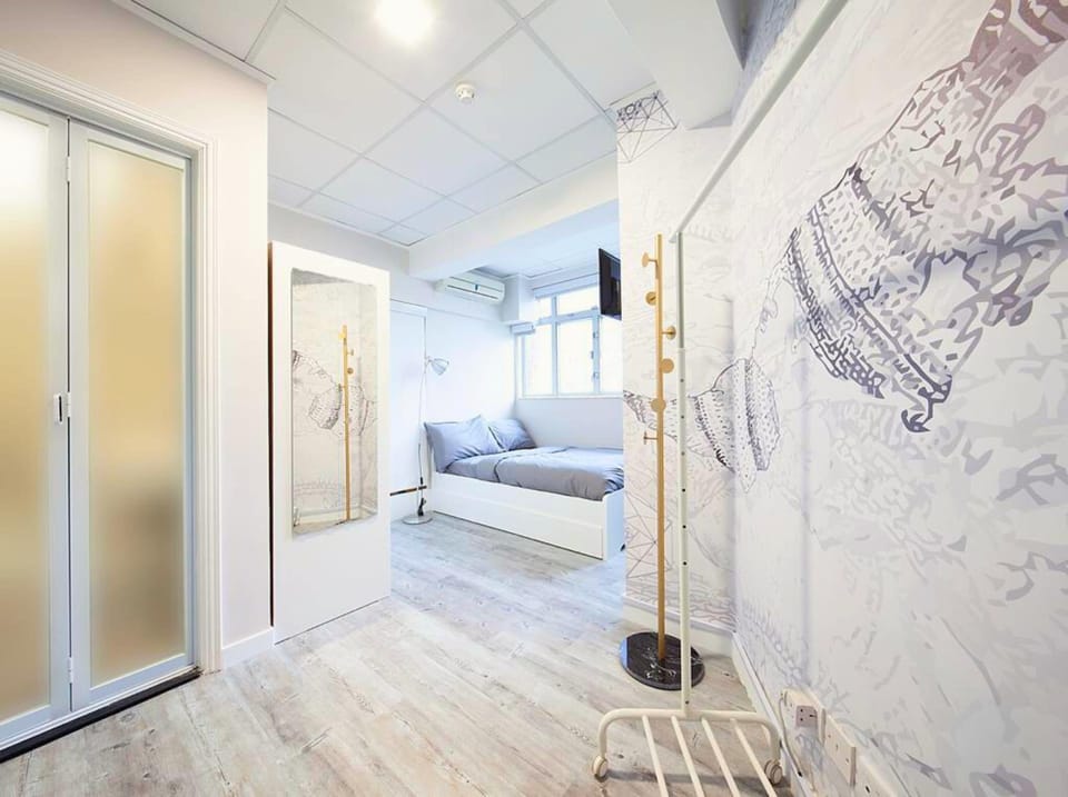 Deluxe Double Room | Desk, iron/ironing board, free WiFi, bed sheets
