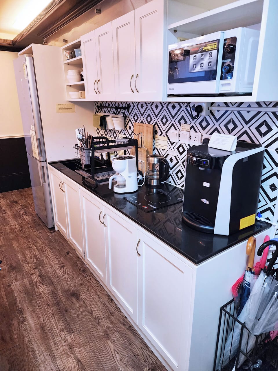 Shared fridge, microwave
