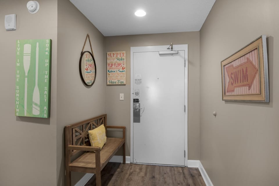 Condo, Multiple Beds (Sterling Reef 1704) | Interior