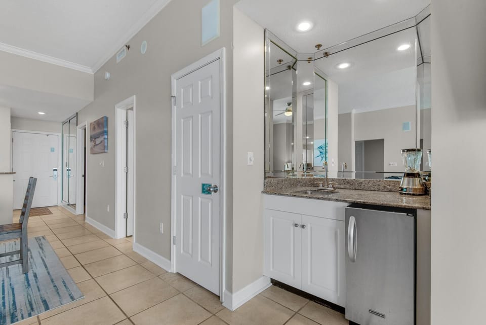 Condo, Multiple Beds (Leeward Key 1201) | Interior