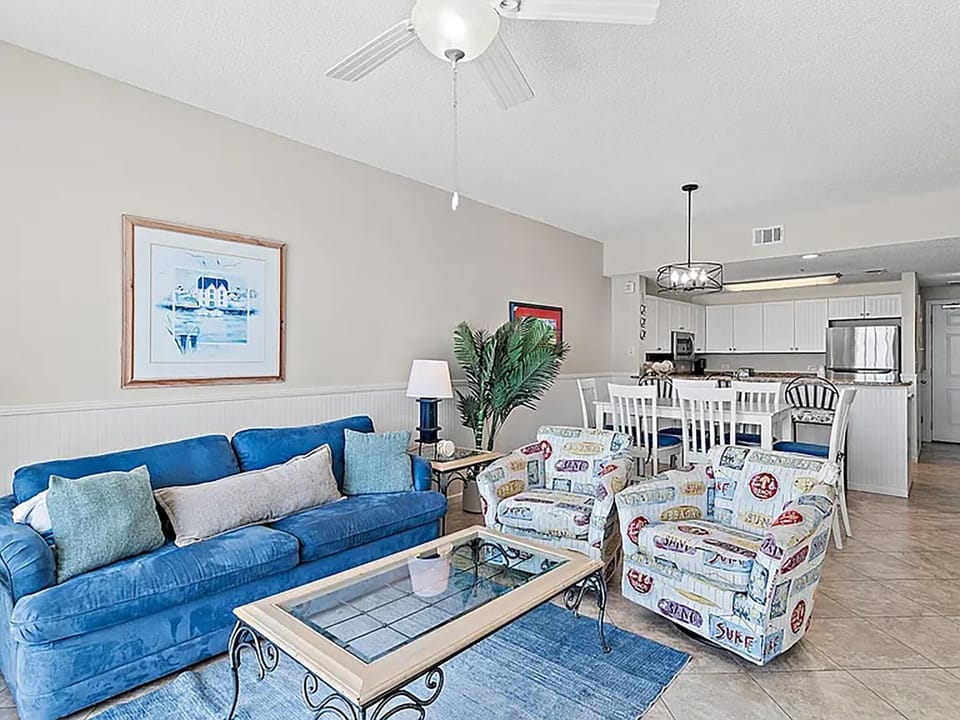 Condo, Multiple Beds (Leeward Key 904) | Living area | TV