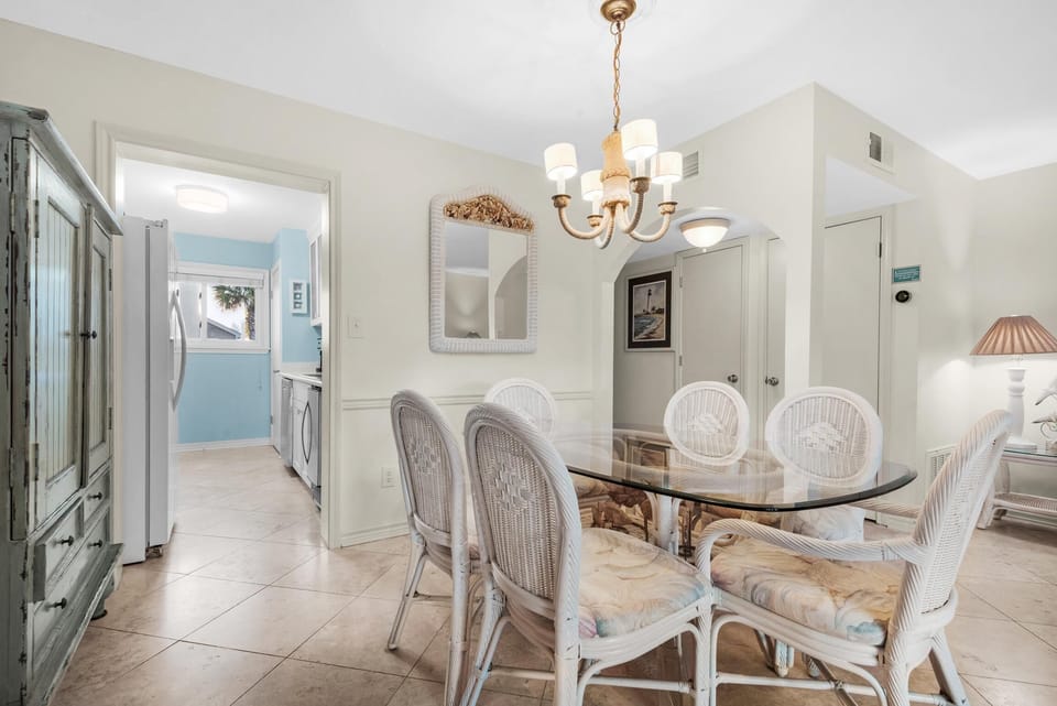 House, Multiple Beds (SouthBay by the Gulf #81) | Dining