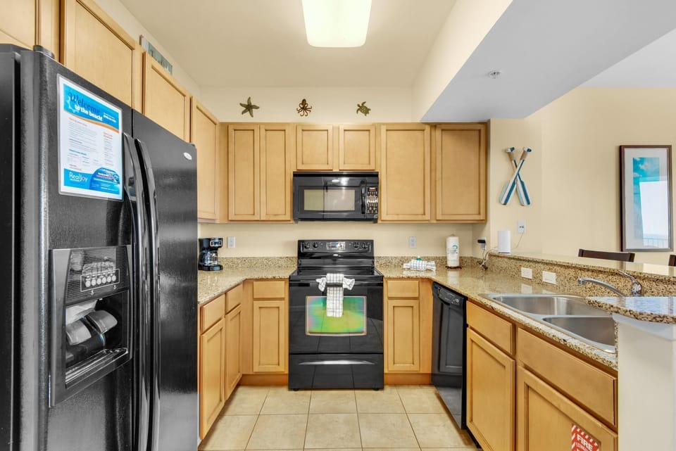 Condo, 1 King Bed with Sofa bed (Palms Resort) | Private kitchen | Oven, toaster