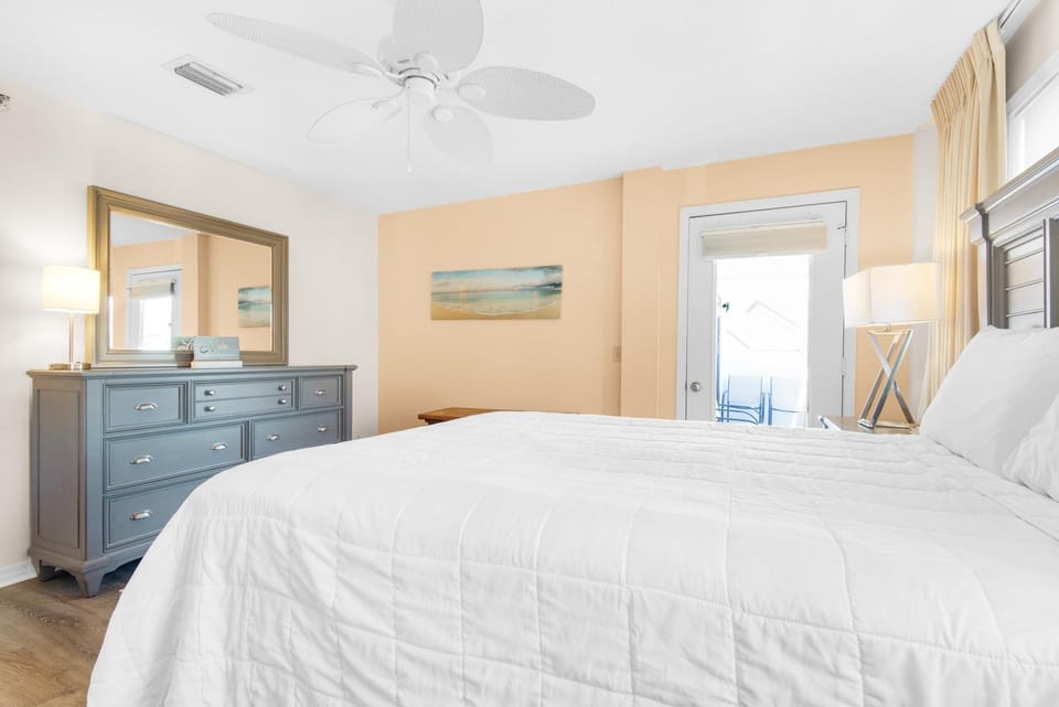 Condo, 1 Queen Bed with Sofa bed (St Thomas Square Villa 1211C Beach Bu) | 1 bedroom, WiFi