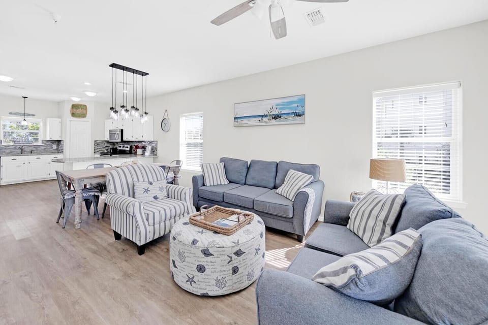 House, Multiple Beds (Bluebonnet by the Beach) | Living area | TV