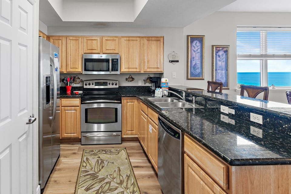 Condo, Multiple Beds (Ariel Dunes I 2001) | Private kitchen | Oven, toaster