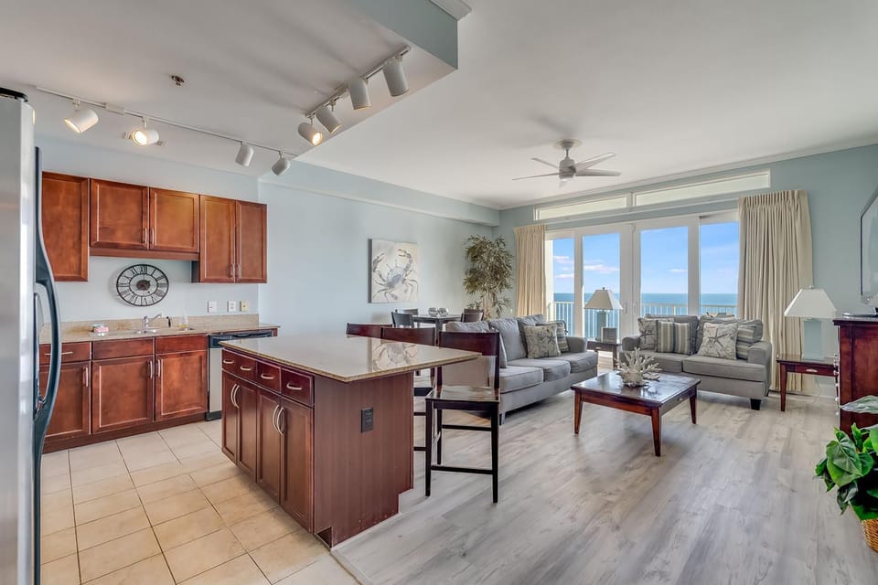 Condo, 1 Queen Bed with Sofa bed (Laketown Wharf 2018) | Living area | TV
