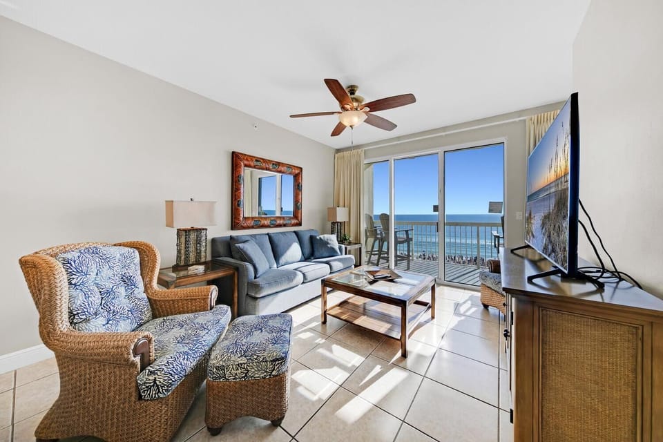 Condo, Multiple Beds (Celadon 302) | Living area | TV