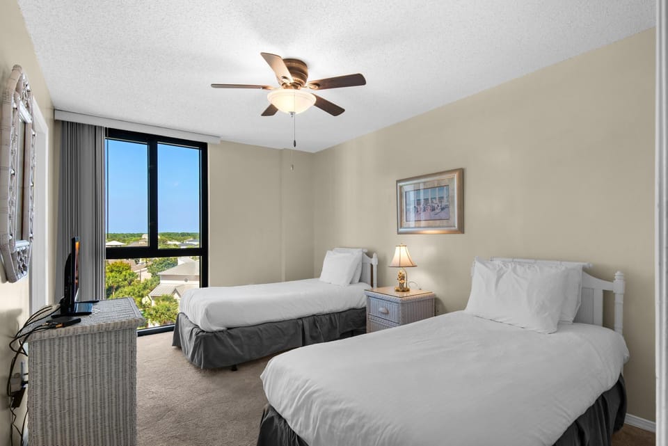Condo, Multiple Beds (Enclave 605A) | 3 bedrooms, WiFi