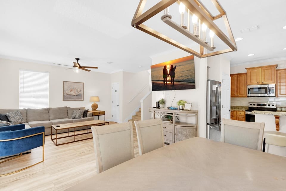 House, Multiple Beds (Goin' Koastal) | Interior