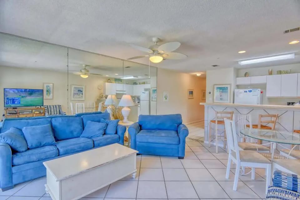 Condo, 1 King Bed with Sofa bed (Maravilla 4203) | Living area | TV