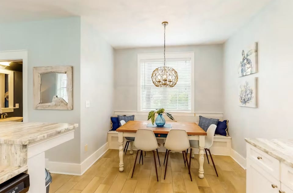 House, Multiple Beds (Seagrove Bungalow 110 - One Ten Again) | Dining